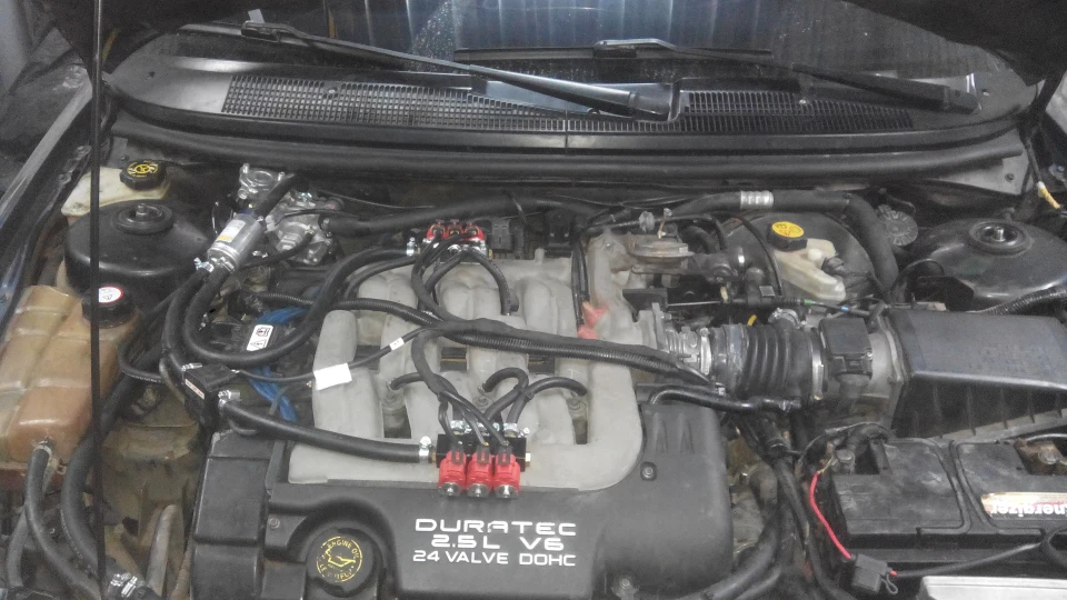 Ford Mondeo 2.5 v6 3