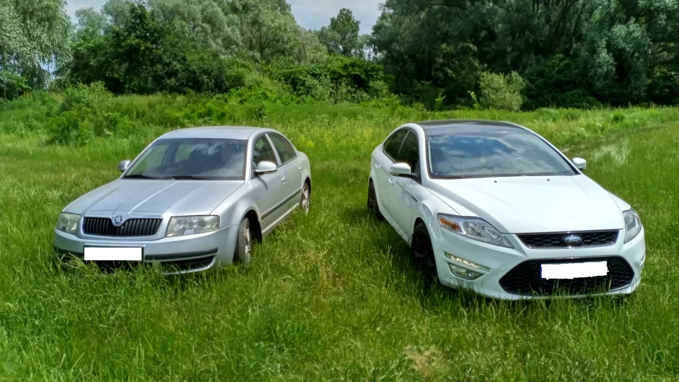 Ford Mondeo Білий 2.0 TDCI 3