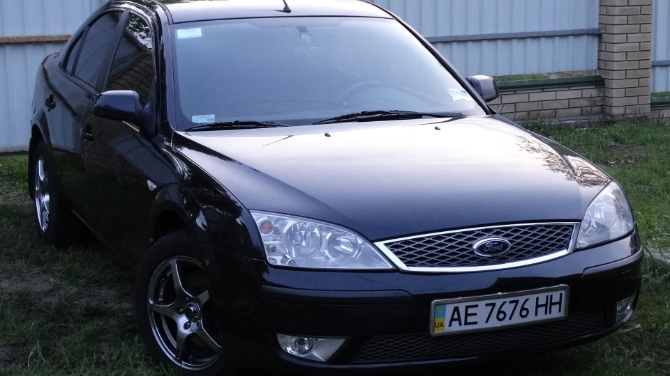 Ford Mondeo Black StaR 3