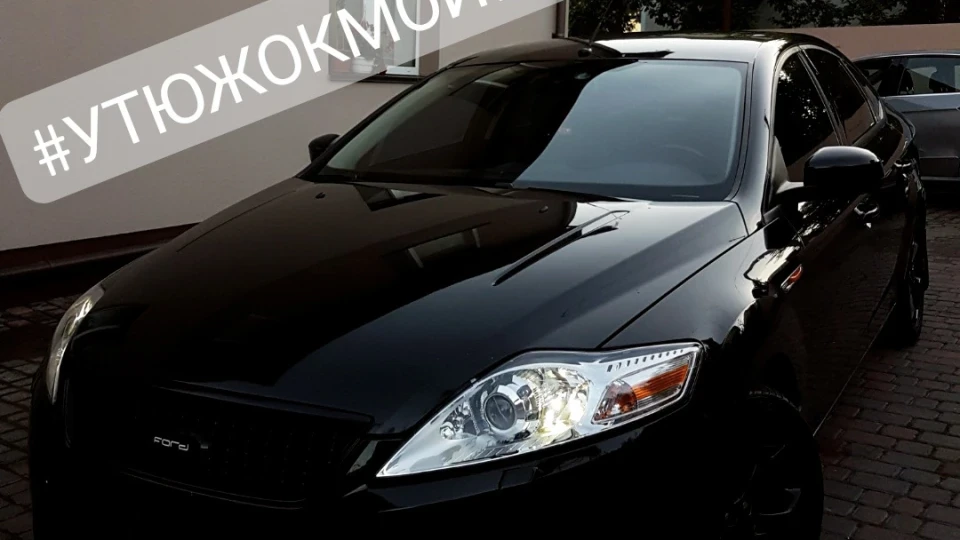Ford Mondeo black 3