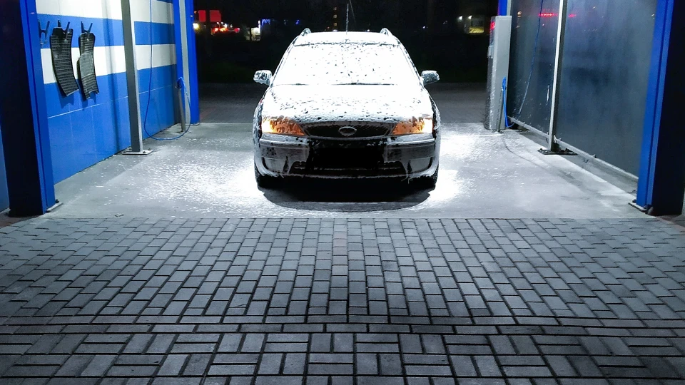 Ford Mondeo business jet 3