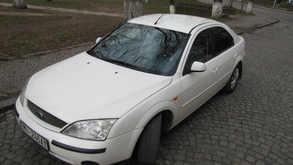 Ford Mondeo Ghia