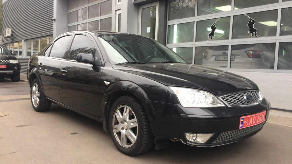 Ford Mondeo HappyBox 4