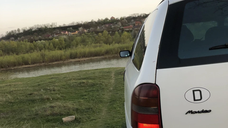 Ford Mondeo Mk2 TurboDiesel 2