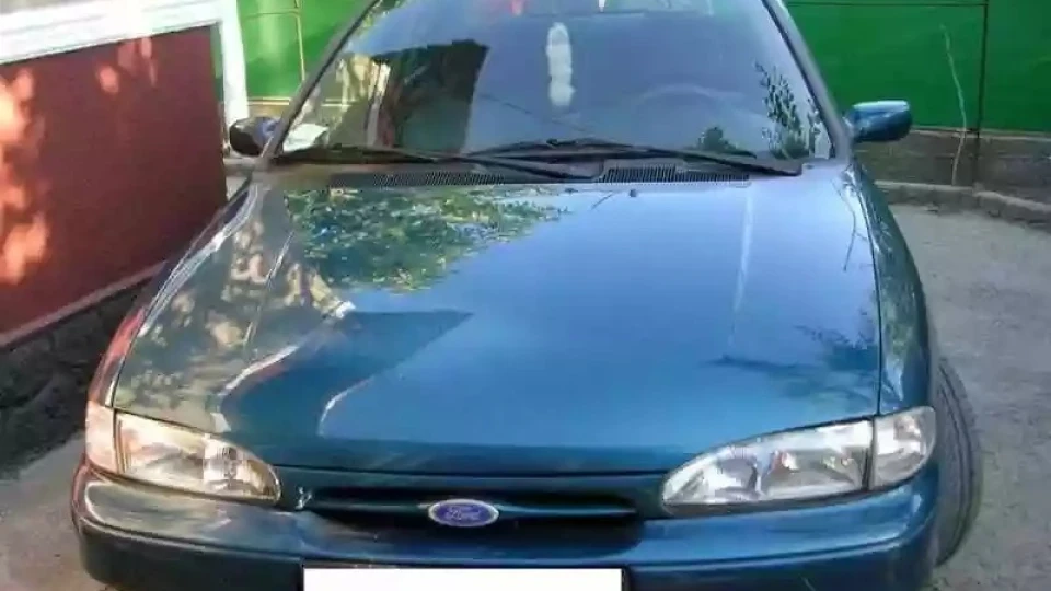 Ford Mondeo Морська хвиля