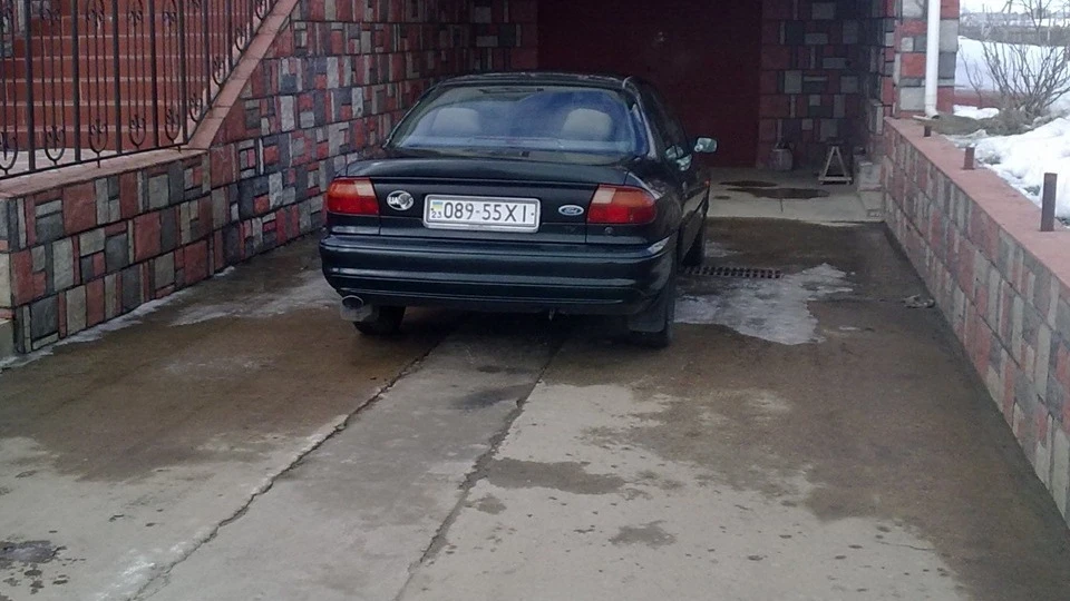 Ford Mondeo Відро, що вбивається 2