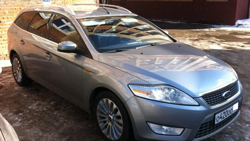 Ford Mondeo Shelby GT 2