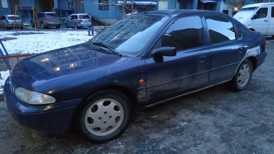 Ford Mondeo СиняФурія 2