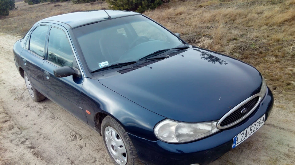 Ford Mondeo Синій Хамеліон)) 2