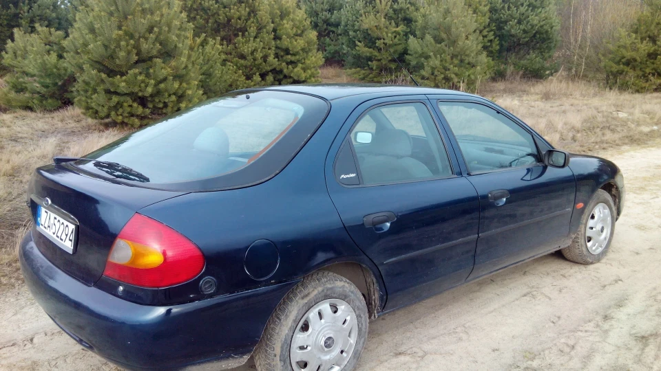 Ford Mondeo Синій Хамеліон)) 3