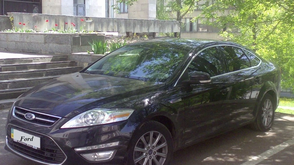 Ford Mondeo Titanium X Panther Black 5