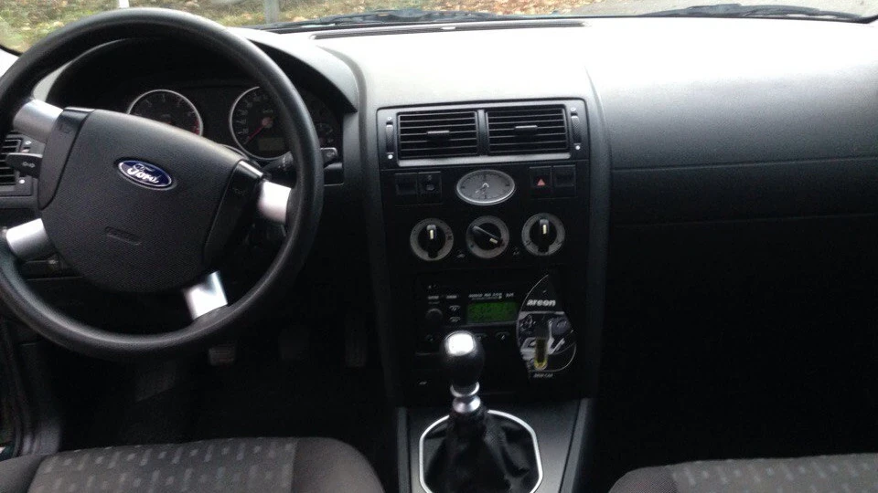 Ford Mondeo Wagon 2