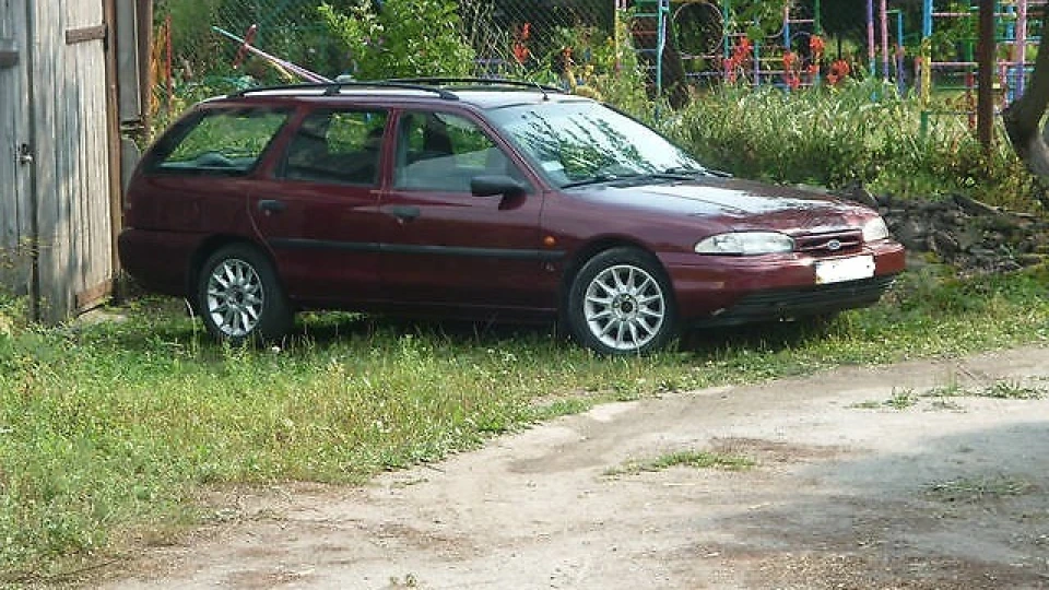 Ford Mondeo wagon