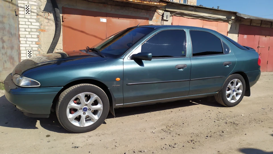Ford Mondeo Зелена ластівка 2