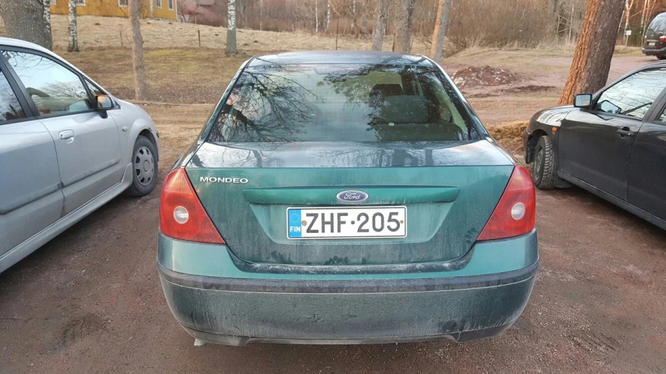 Ford Mondeo зелене відерце 2