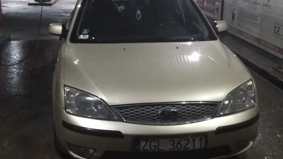 Ford Mondeo ZM 4