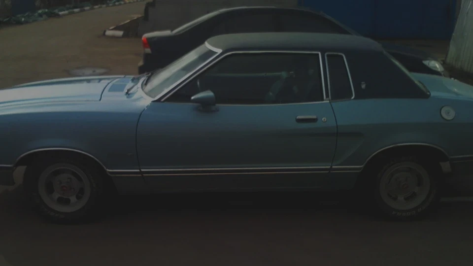 Ford Mustang 2