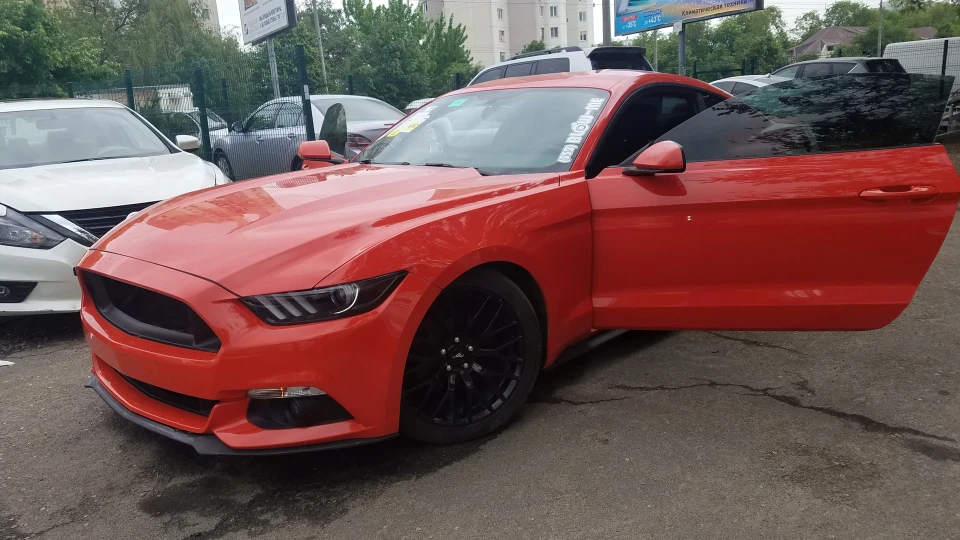 Ford Mustang 3
