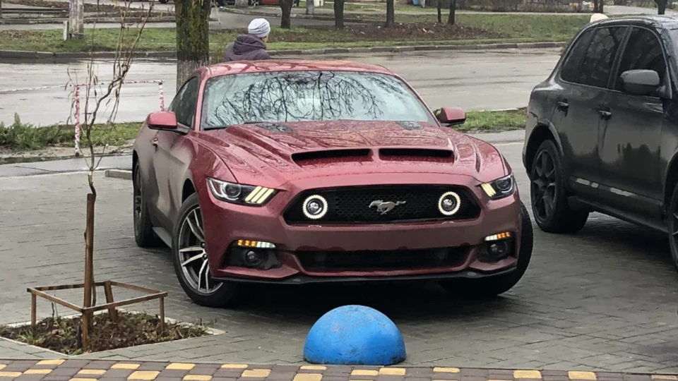 Ford Mustang 5