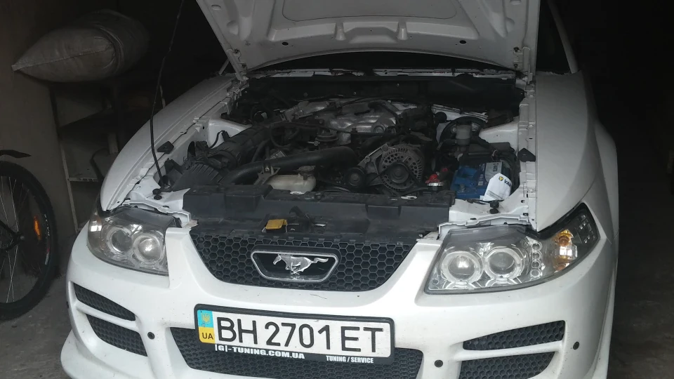 Ford Mustang 3.8 V6 Ірокез 2