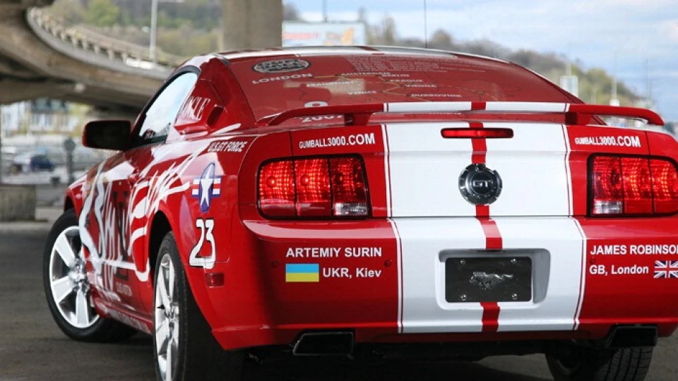 Ford Mustang GT Cobra S8 4