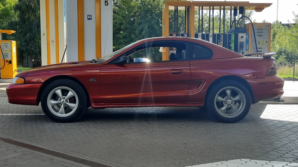Ford Mustang GT