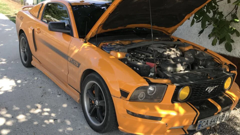 Ford Mustang GT/CS California 5