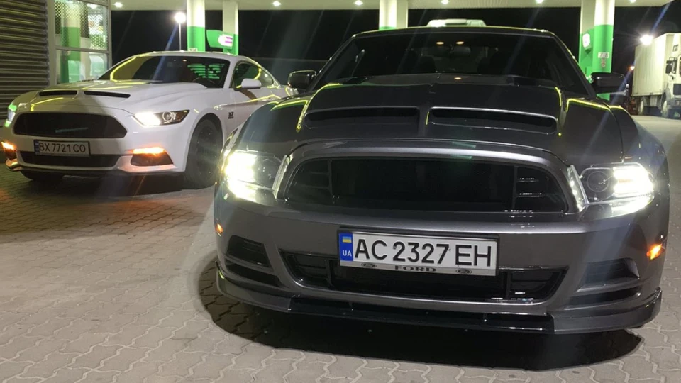 Ford Mustang Interceptor 3