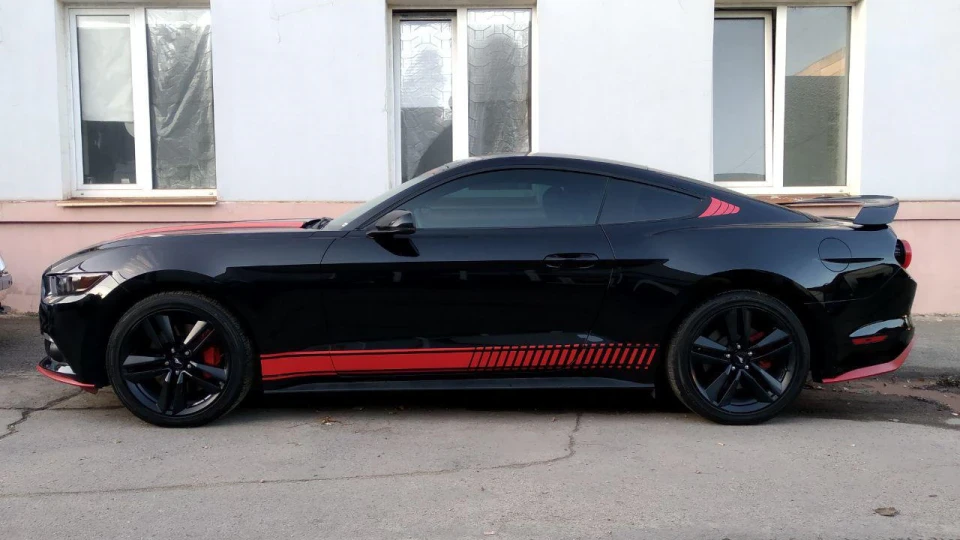 Ford Mustang Performance Package 4