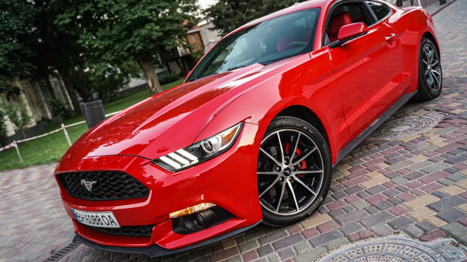 Ford Mustang Red Spirit 3