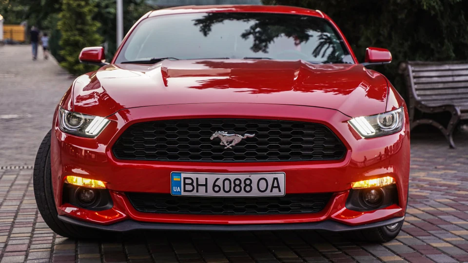 Ford Mustang Red Spirit 4