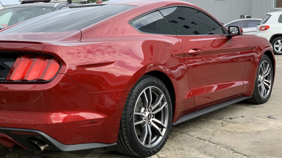 Ford Mustang RR 4