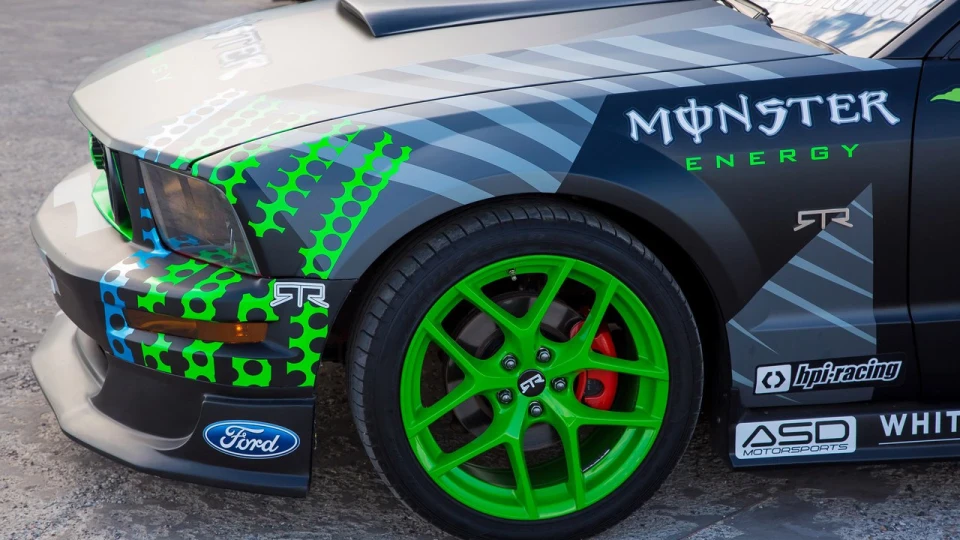 Ford Mustang RTR Edition 4