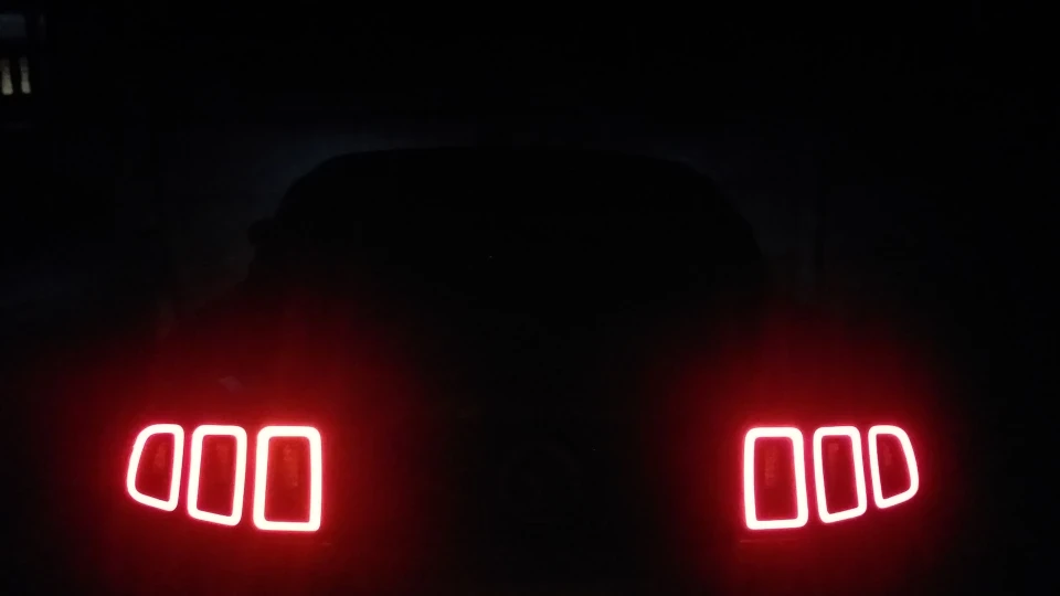 Ford Mustang V6 3