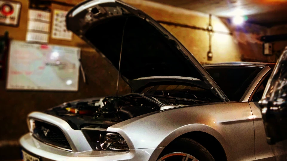 Ford Mustang V6 4