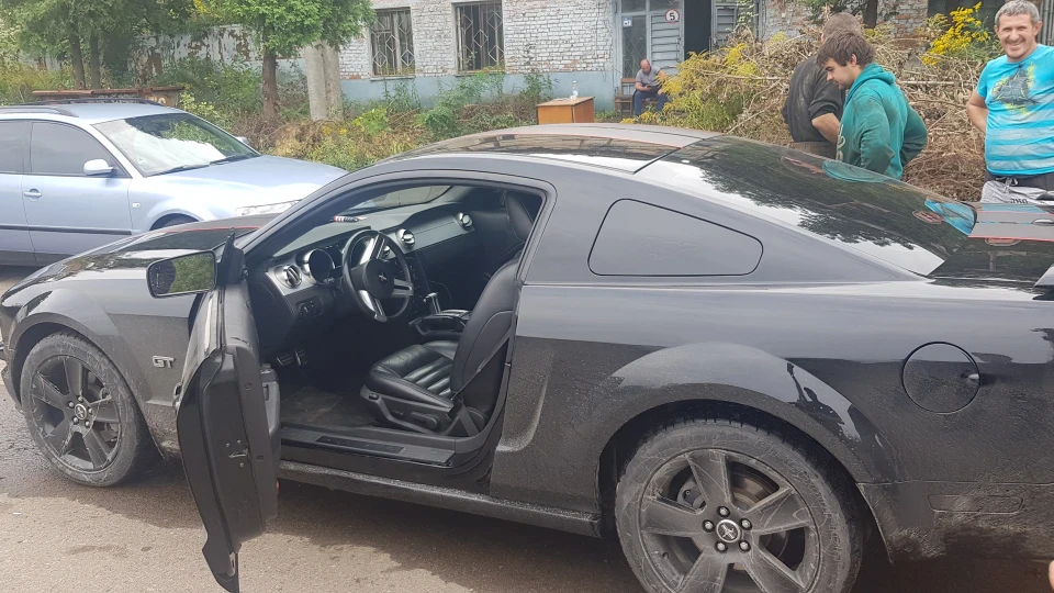 Ford Mustang Zver GT 2