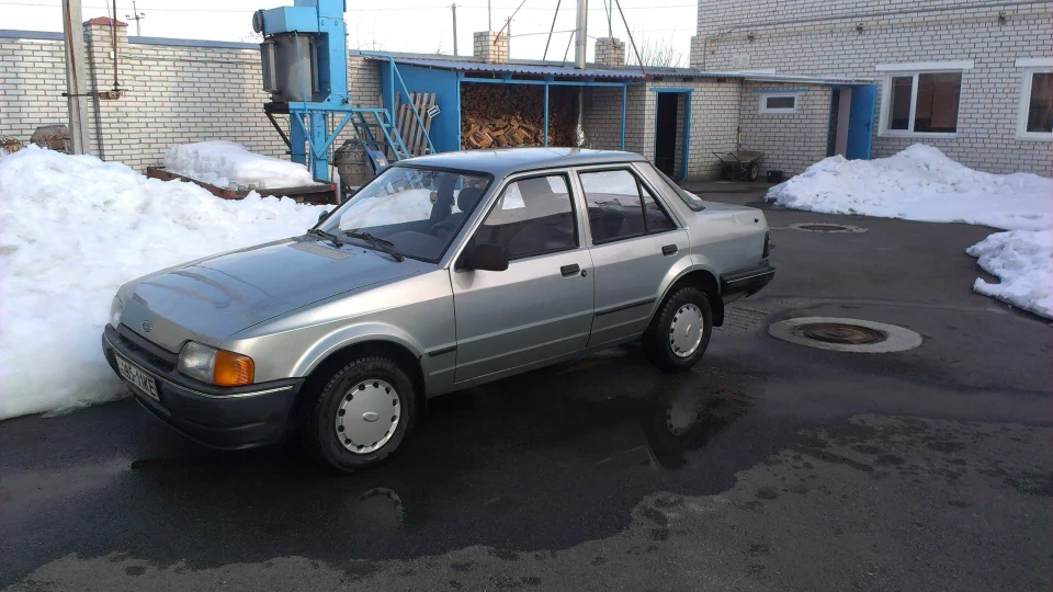Ford Orion 1.6 quartz 3