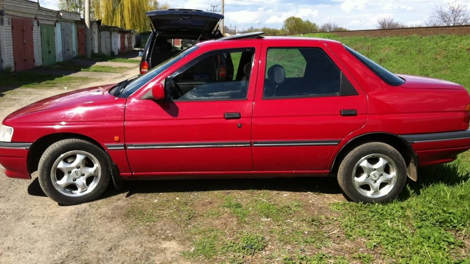 Ford Orion 1.8i 3