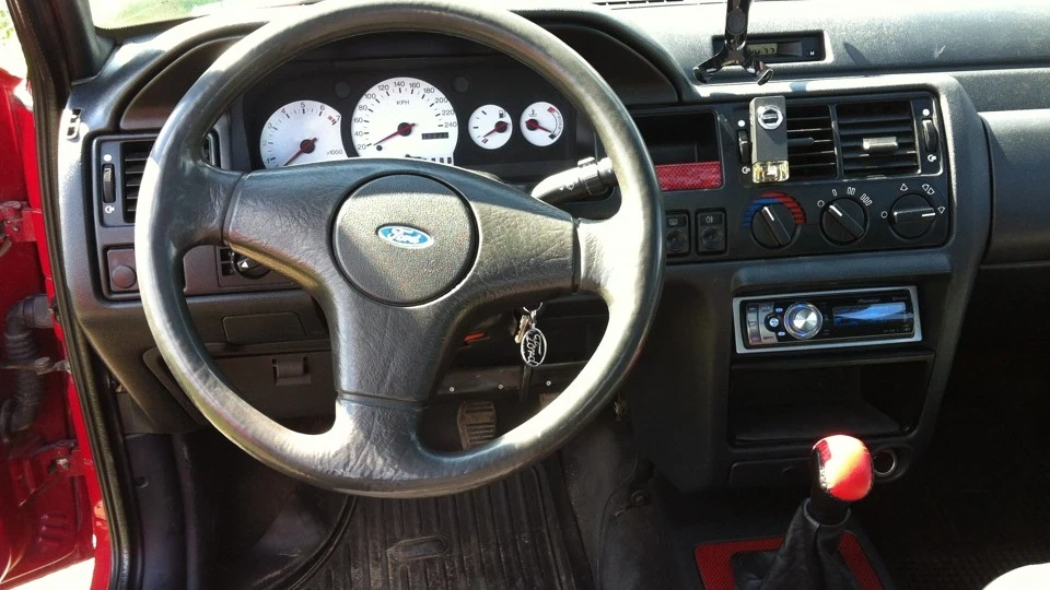 Ford Orion 1.8i 5
