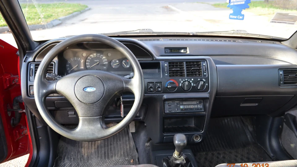 Ford Orion MK3 1.8D Ghia 5
