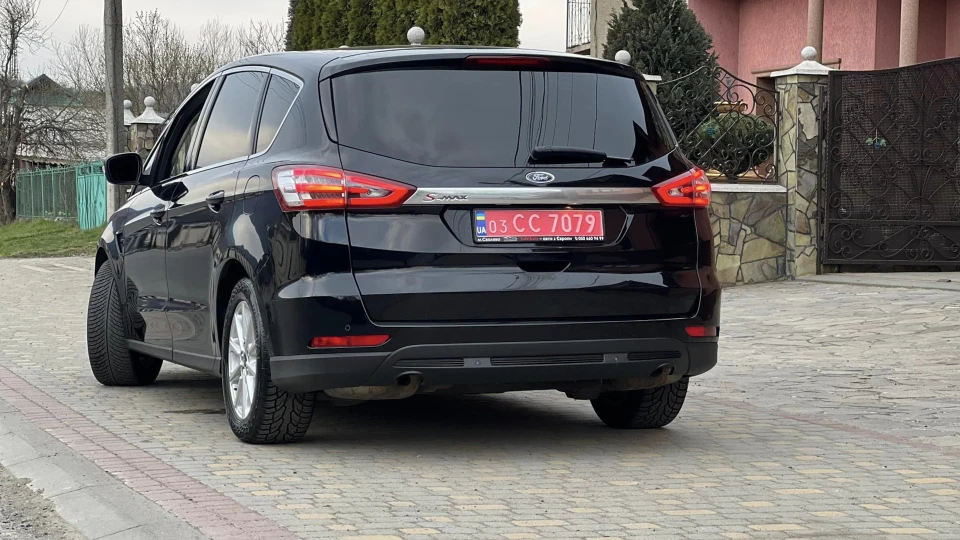 Ford S-Max 2