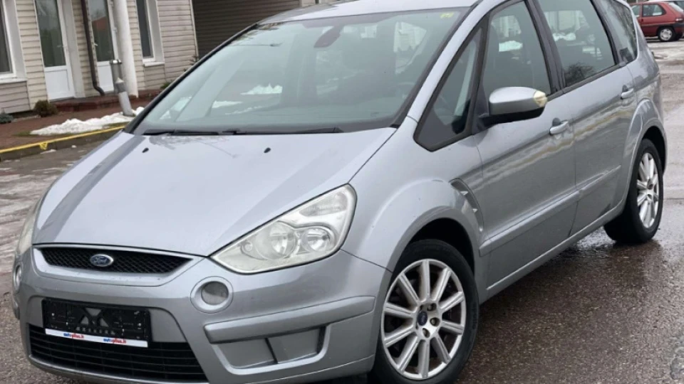 Ford S-Max