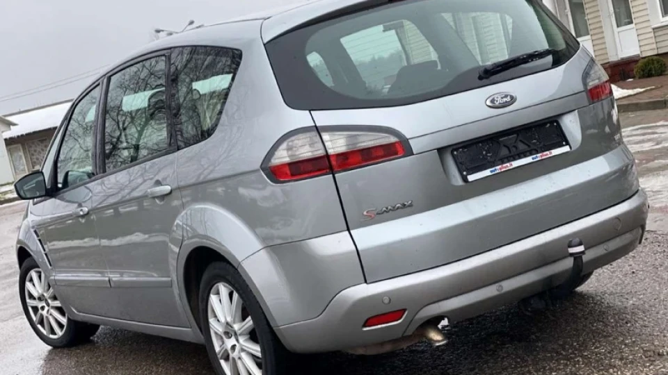 Ford S-Max 4