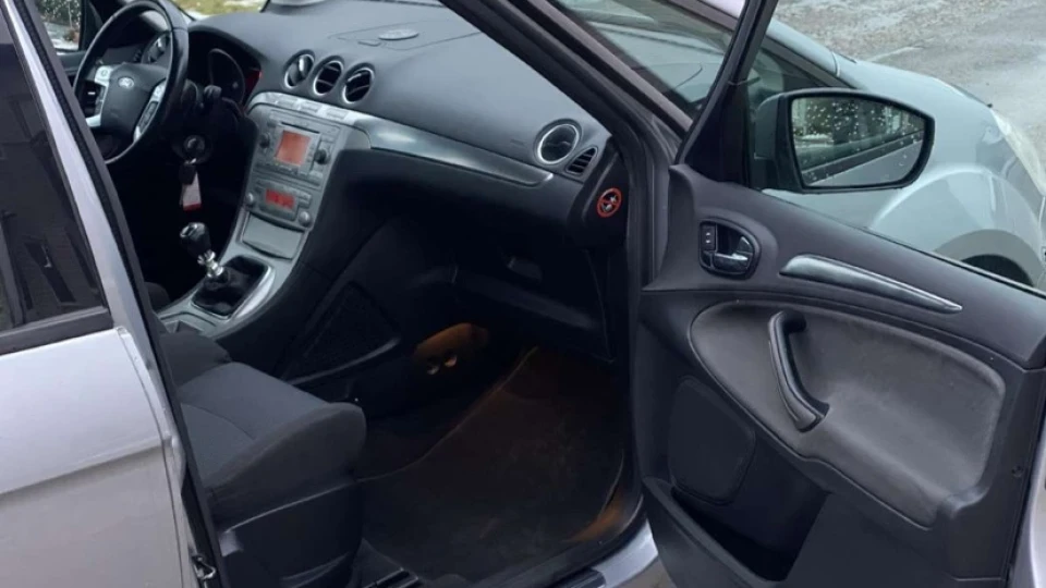 Ford S-Max 5