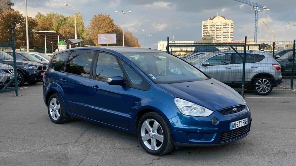 Ford S-Max