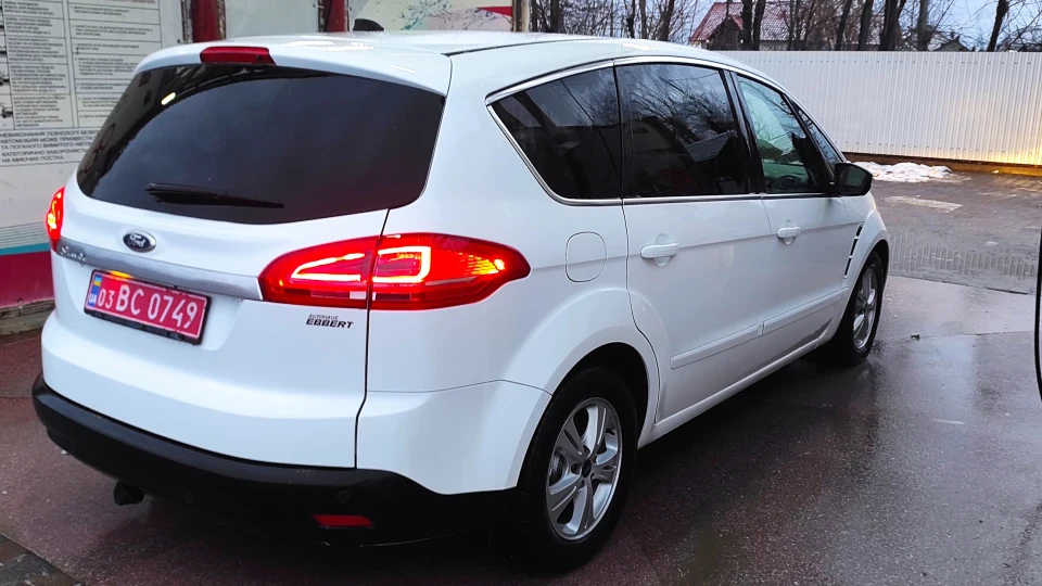 Ford S-Max 5
