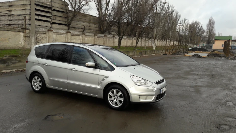 Ford S-Max