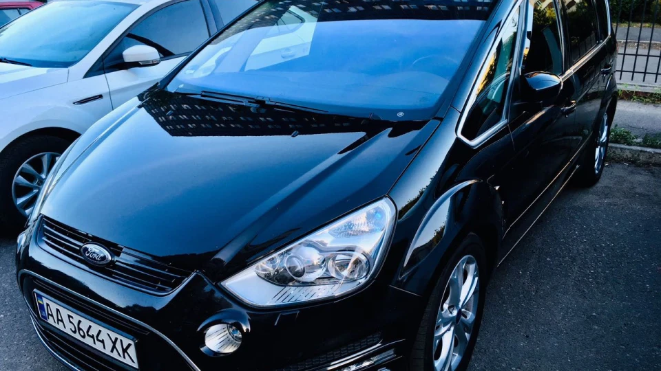 Ford S-Max Максік