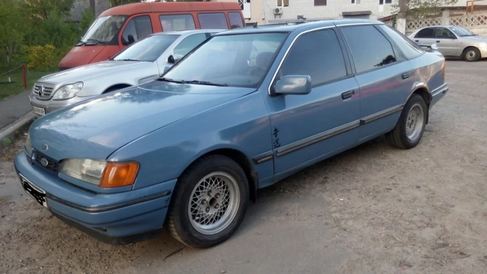Ford Scorpio 2