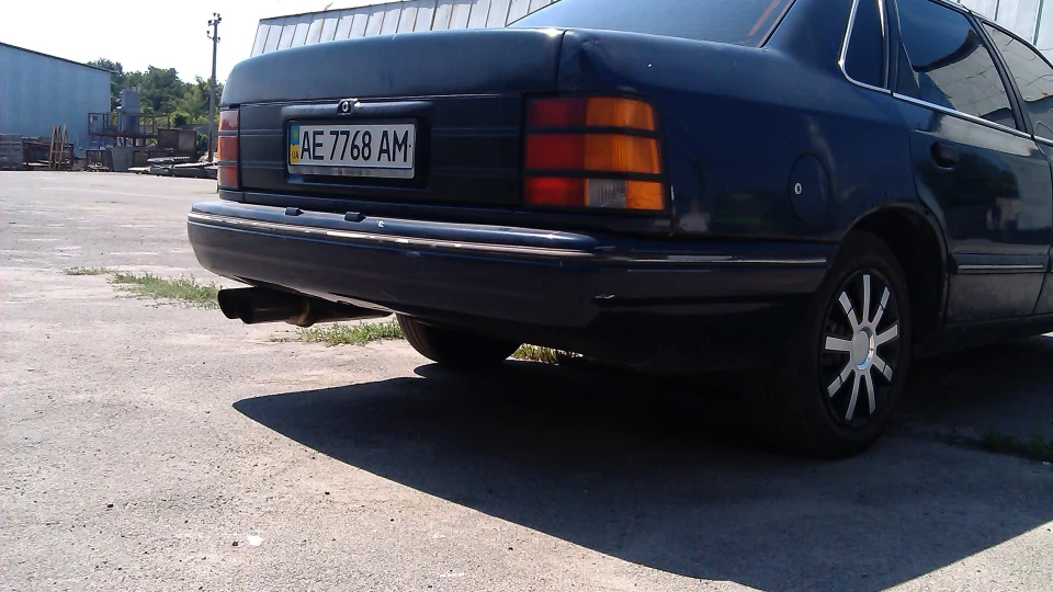 Ford Scorpio 4